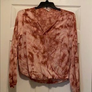 Aeropostale size medium Tie-dye burgundy and beige
